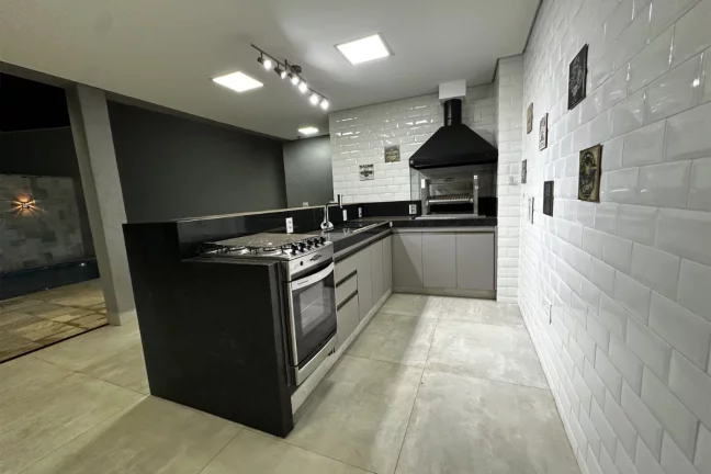 Imagem Casa de vila para venda em Vila Santa Cruz com 3 quartos, sendo 2 suítes, 280m2