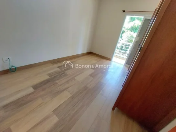 Imagem Venha viver com tranquilidade, segurança e fácil acesso a Campinas!
Localizada em condomínio arbo...
