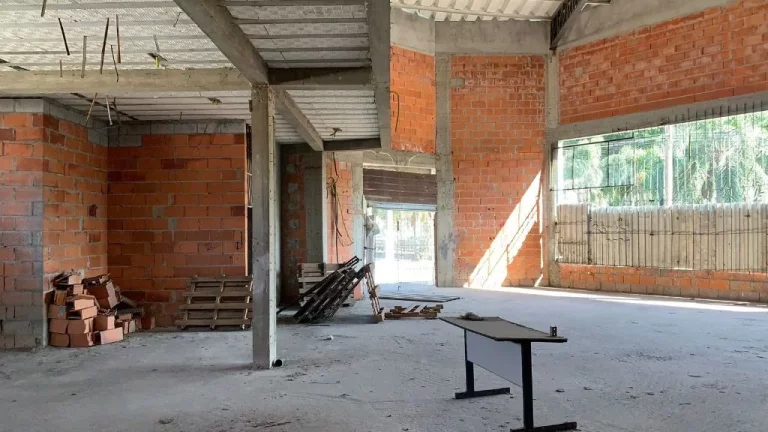 Imagem Galpão para alugar, 450 m² por R$ 22.212,38/mês - Conjunto Alvorada - Poá/SP