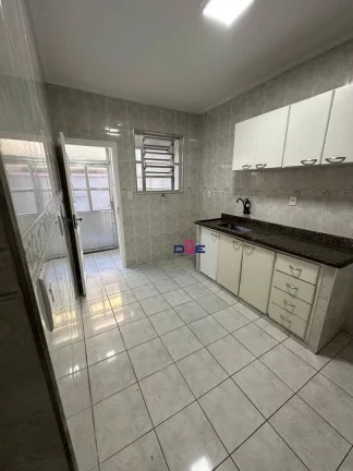 Imagem Apartamento Térreo de 2 dormitórios no Macuco – Santos