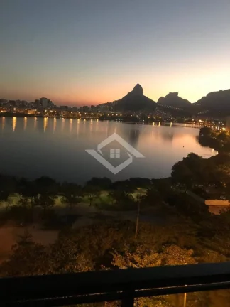Imagem Apartamento de 4 Quartos para Venda na Lagoa com 380 m²