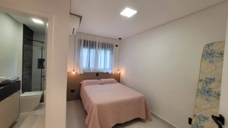 Imagem Village com 4 dormitórios à venda, 205 m por R$ 3.800.000,00 Riviera M.24