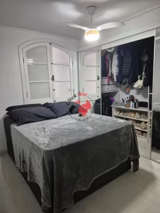 Imagem Casa Espaçosa com Terraço Gourmet à Venda – Nova Gerty, São Caetano do Sul