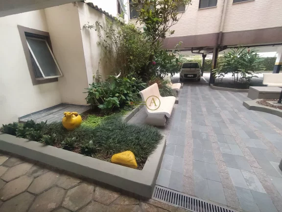 Imagem Apartamento 2 dorms, bem localizado à 300m da Praia á venda em Peruíbe