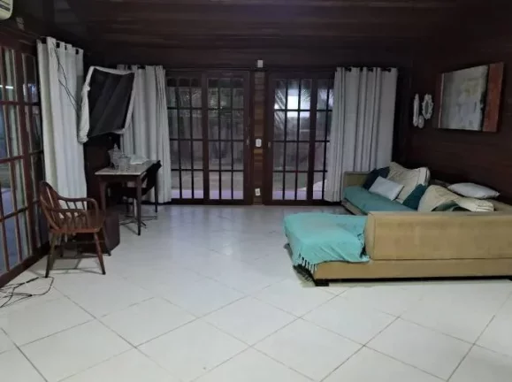 Imagem Casa à venda em Maricá, Barra de Maricá, com 4 quartos, 250m2