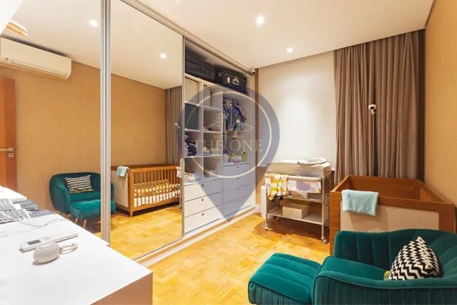 Imagem Apartamento para locação no Itaim Bibi, São Paulo-SP! 3 quartos, 1 suíte, 3 banheiros, 2 vagas, 125m². Venha conferir!