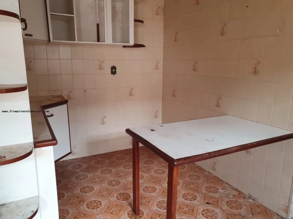 Imagem Casa para Venda em Limeira, Vila Bragotto, 2 dormitórios, 1 banheiro