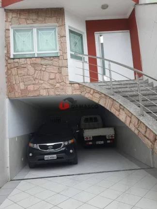 Imagem Sobrado à venda 3 Quartos, 3 Suites, 360M², Parque Jaçatuba, Santo André - SP