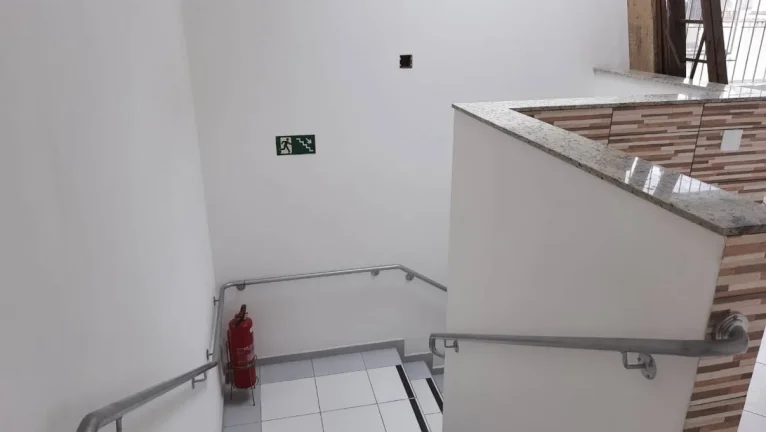 Imagem Alugo Sala Comercial em Santo André, Pq Novo Oratório