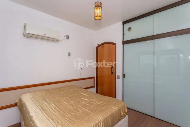 Imagem Oportunidade !! Apartamento Moema com localização privilegiada.