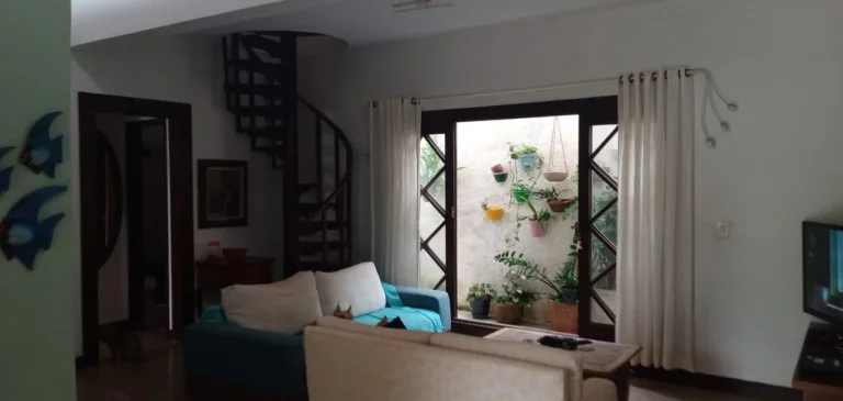 Imagem CASA RESIDENCIAL em Cabo Frio - RJ, Portinho