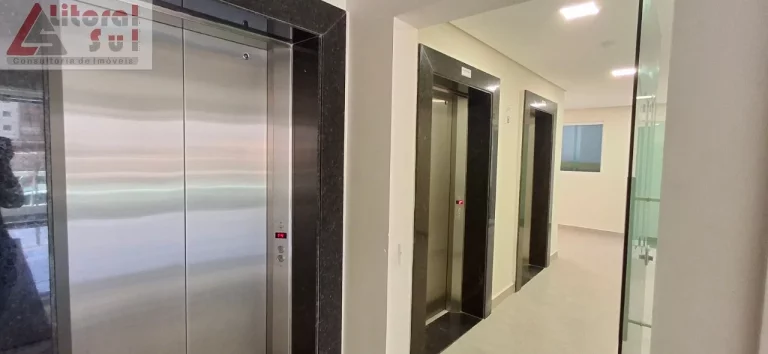 Imagem Apartamento para venda no bairro Caiçara, Praia Grande-SP: 2 quartos, 1 suíte, 1 sala, 2 banheiros, 1 vaga, 77m². Venha conferir!