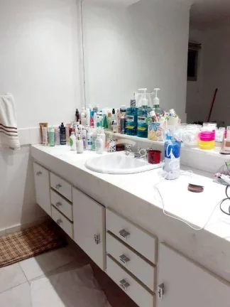 Imagem Apartamento com 3 dormitórios à venda, 240 m² por R$ 5.000.000,00 - Itaim Bibi - São Paulo/SP