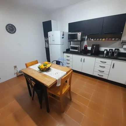 Imagem Ótimo apartamento a venda em Santos na Ponta da Praia