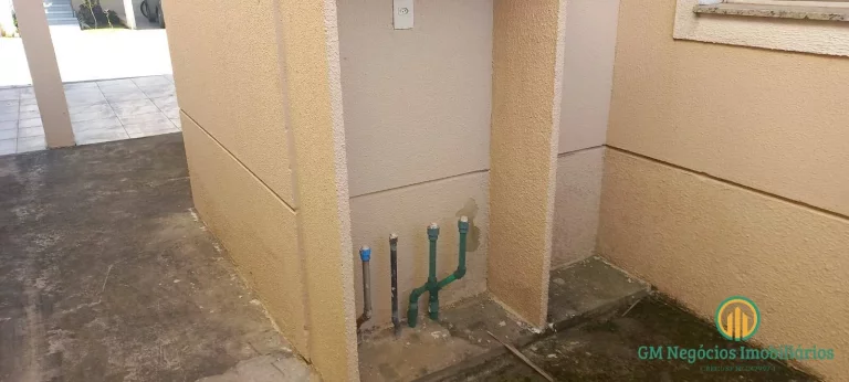 Imagem Casa 3 suítes, lareira, quintal ampla, isolada em condomínio- últimas unids