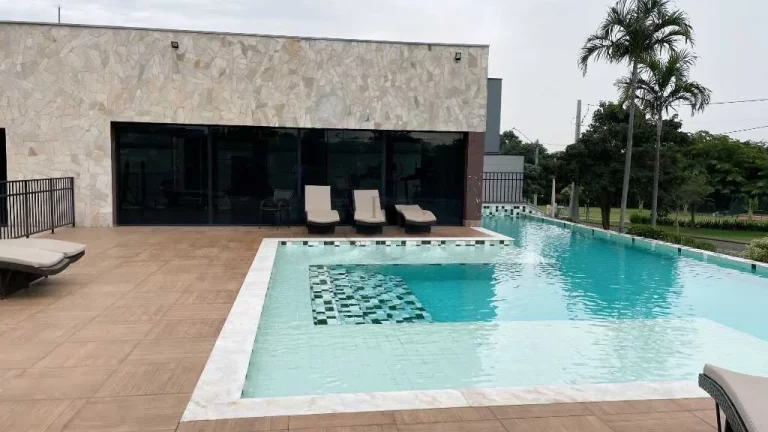 Imagem Linda Casa à Venda no Residencial Jardim do Jatobá em Hortolândia