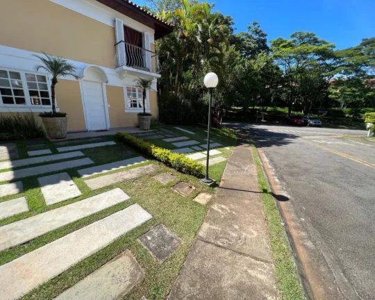 Imagem Sobrado em Cond , 4 dorm , 2 suíte , 4 vaga…fl58