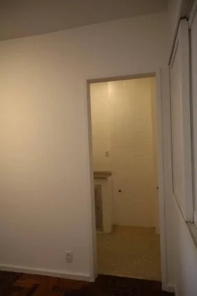 Imagem VENDO ÓTIMO APARTAMENTO 1 QUARTO 31M² NO CENTRO DO RIO DE JANEIRO - RJ