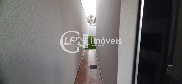 Imagem Imperdível! Casa à venda em Campo Grande-MS, Parque Residencial Rita Vieira. 3 quartos, 2 suítes, 1 sala, 1 banheiro, 2 vagas, 100m².