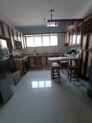 Imagem 4 quartos, 246m na Praia da Costa