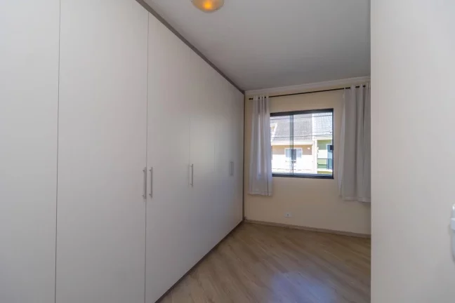Imagem Sobrado a Venda em condominio fechado - Residencial Green Field