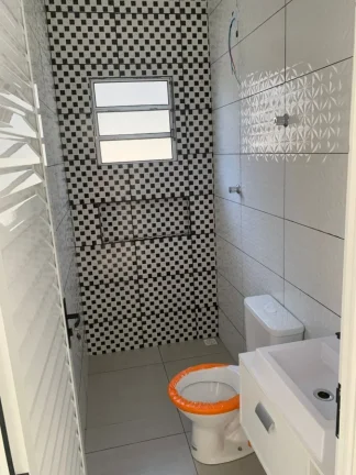 Imagem Casa para Venda em Mongaguá, Itapoan, 2 dormitórios, 2 banheiros, 2 vagas
