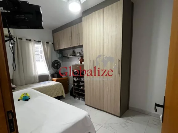 Imagem Casa em Villagio de 2 dormitórios com 2 vagas por R$640.000,00 em Santos