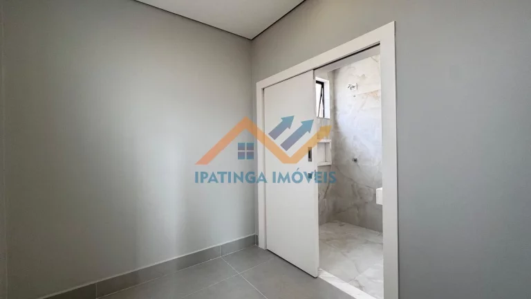 Imagem Casa de alto padrão em condomínio fechado Lagoa Silvana.