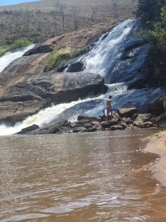 Imagem Terreno 14 Alqueires, Cachoeira, 03 Casas, Lago, Vista para a Pedra Azul, Aracê - ES