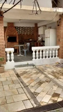 Imagem Sobrado para Venda por R$1.000.000,00 com 350m², 3 dormitórios e 1 suite - Centro, Cotia / SP - Cód. BDI24820