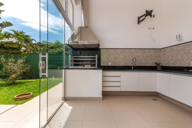 Imagem Casa 4 quartos em Guarujá SP, Casa em condomínio fechado em Guarujá SP, casa térrea em Guarujá SP, casa de alto padrão em Guarujá SP, casa no litoral