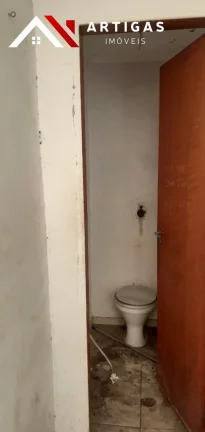 Imagem Sobrado á venda na Mooca para reforma Rua França Carvalho A.T. 197 m² A.C 256 m Testada 6,80m