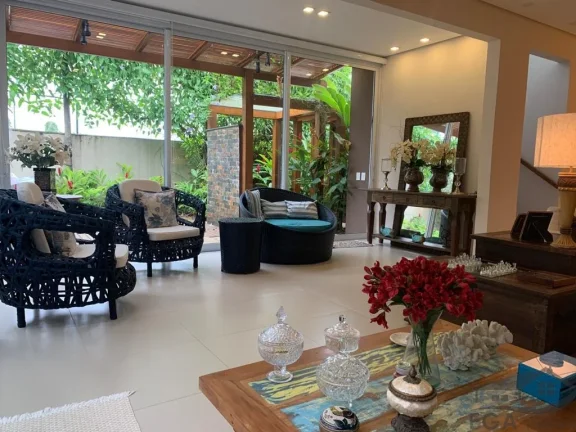 Imagem Casa Avenda Em Condominio de Alto Padrão