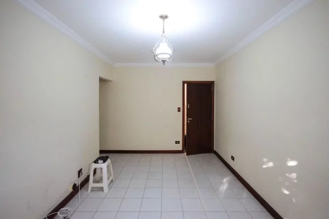 Imagem Apartamento super bem localizado, no Alto da Mooca, em prédio super charmoso de esquina, próximo a praça e comércio em geral.