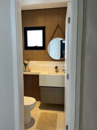 Imagem Linda casa sobrado à venda no Condomínio Terras da Estância, em Paulínia. Com projeto moderno e ...