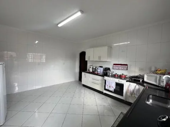 Imagem Sobrado com 3 dormitórios à venda, 232 m² por R$ 750.000,00 - Parque Guarani - São Paulo/SP