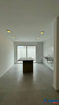 Imagem OPORTUNIDADE ÚNICA! RESIDÊNCIA À VENDA: 3 QUARTOS, SUÍTES, COZINHA MODERNA