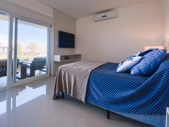 Imagem Casa em Condominio 5 Dormitórios - Bairro xangri-la
