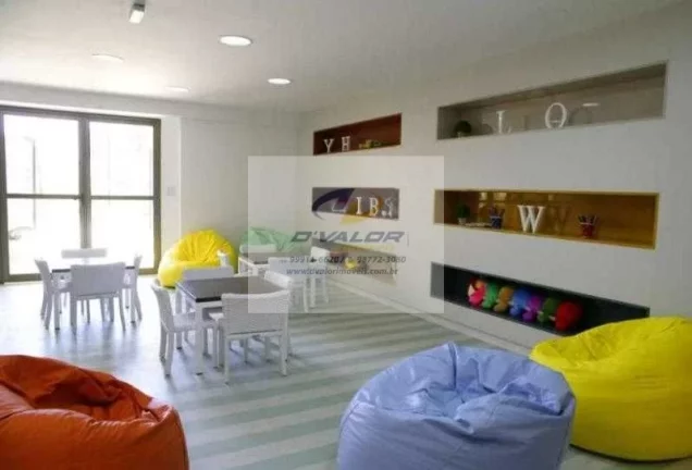 Imagem Vendo Apartamento 133m², 03 Quartos ( Sendo 01 Suíte), 02 Vagas de Garagem