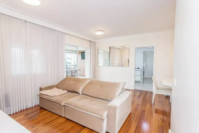 Imagem Apartamento 111M², 3Q, 1 Suíte, 2 Banheiros, 2 Vagas, Varanda Gourmet, Academia, Churrasqueira, Piscina Adulto e Infantil, Salão de Festas e Jogos.