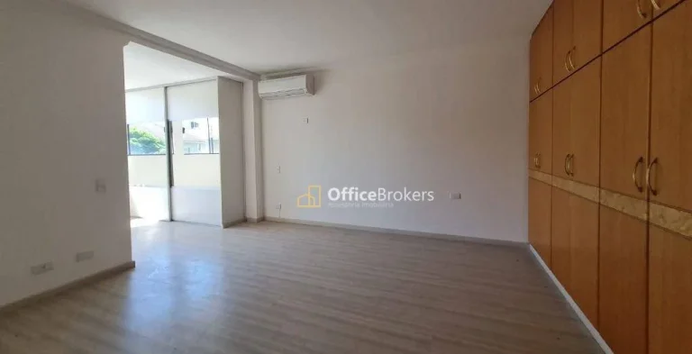 Imagem Casa à venda Residencial 5 com 4 dormitórios à venda, 620 m²