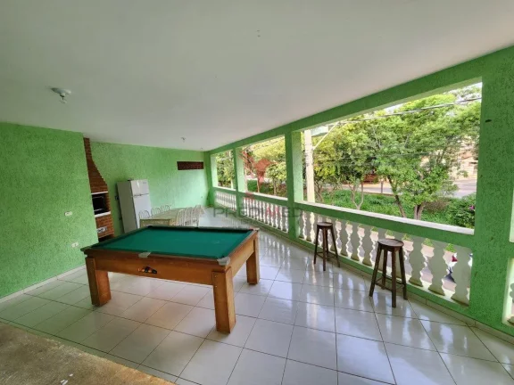 Imagem Vendo Excelente Casa com Edícula, abaixo do valor de mercado