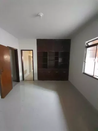 Imagem Casa à venda, 4 quartos, 1 suíte, 4 vagas, São Geraldo - Santa Luzia/MG