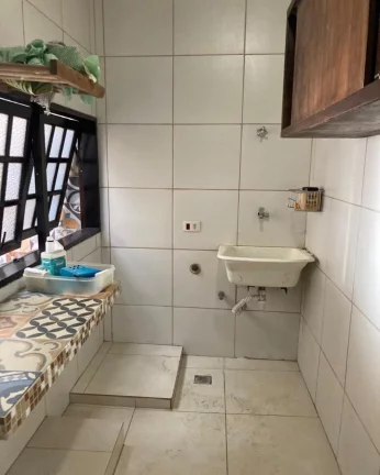 Imagem Sobrado 4 Dorm. (3 suítes) Escritório Elevador Salão de festas Churrasqueira