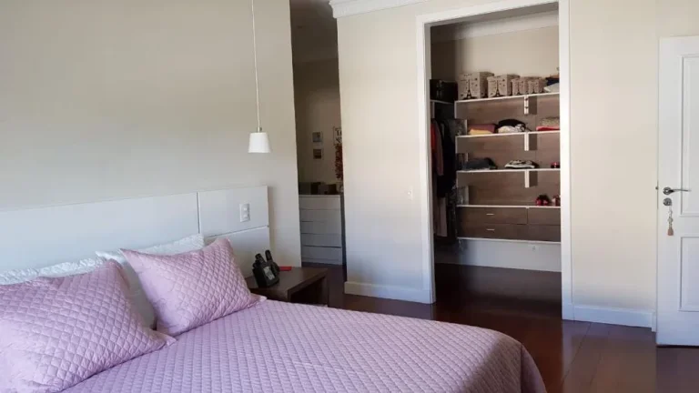 Imagem Casa no Res. Morada dos Lagos - 701m²