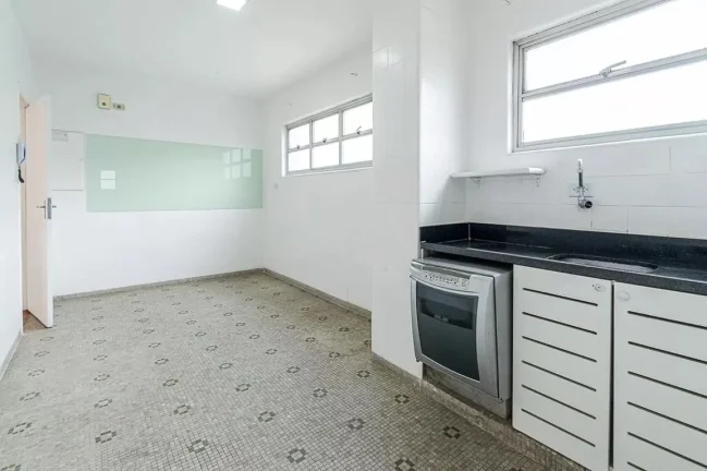 Imagem Apartamento 95M², 2Q, 2 Banheiros, 1 Vaga, Banheiro de Serviço, Split.