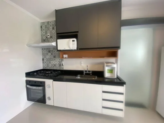 Imagem Apartamento mobiliado c/ vista incrível frente ao Lago do Taboão