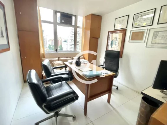 Imagem Consultório montado na Vila Nova Conceição - 110 m²