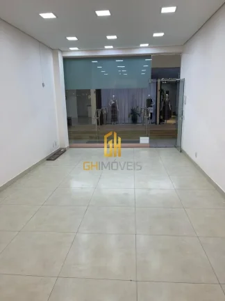 Imagem Loja no Shopping Goiá Center Modas.

- Sala reformada;
- Com ar condicionado;
- Piso trocado;
- Ges...