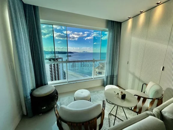 Imagem Apartamento com 4 suítes à venda no Ed. Villa Serena